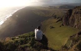 Iceland đóng cửa hẻm núi Fjadrárgljúfur nổi tiếng vì... Justin Bieber?