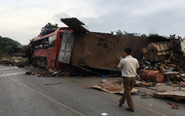 Vụ xe khách nát bét sau va chạm: xe tải biển số Lào không có dữ liệu tốc độ