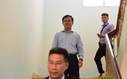 Video ông Nguyễn Hữu Linh vào phiên tòa xử kín vụ nghi dâm ô trẻ em