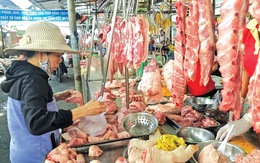 Giá thịt heo: Nơi giảm mạnh, nơi neo cao