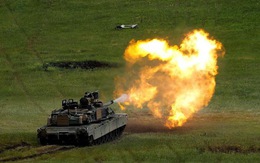 Trung Quốc yêu cầu Mỹ hủy vụ bán xe tăng, tên lửa cho Đài Loan