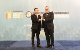 HDBank nhận giải thưởng 'Ngân hàng bán lẻ nội địa tốt nhất năm 2019'
