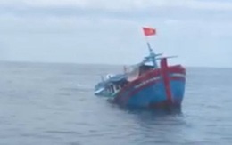 Chìm tàu cá trên biển Bình Thuận, 5 thuyền viên mất tích