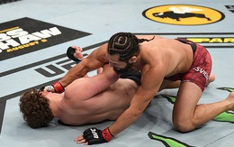 Võ sĩ Mỹ lập kỷ lục UFC khi knock-out đối thủ sau 5 giây với tuyệt chiêu lên 2 gối