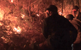 Video: Cháy rừng, nhiều hộ dân di chuyển chỗ ở trong đêm khuya