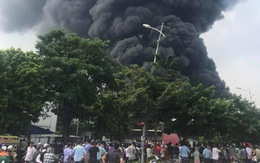 Video: Cháy lớn tại nhà xưởng sản xuất đồ nhựa, phụ tùng xe máy