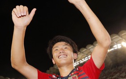 Video sinh viên Ueda ghi bàn giúp Kashima Antlers đá bại Yokohama