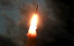 Triều Tiên phóng tên lửa tầm ngắn ra biển Nhật Bản?