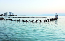 Đi tìm lời giải đáp về sự hình thành muối ở Biển Chết