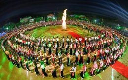 Yên Bái muốn lập kỷ lục thế giới cho màn múa xòe 5.000 người dân