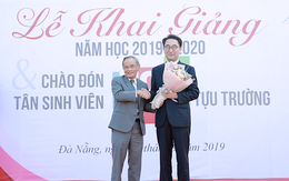 Viện trưởng du lịch ĐH Duy Tân nhận giải thành tựu cuộc đời của Tổng thống Hàn Quốc