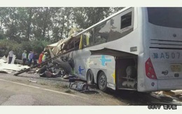 36 người chết do xe khách bị bể bánh trước