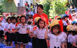 Lễ khai giảng 45 phút ở Đà Nẵng