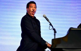 Lionel Richie dẫn đầu danh sách Billboard Artist 100