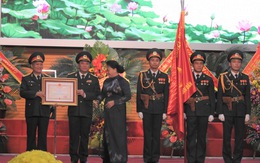 Báo Quân đội nhân dân đón nhận Huân chương Độc lập hạng ba