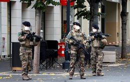 Pháp nâng báo động khủng bố lên cao nhất sau vụ chặt đầu tại Nice