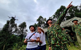 Đội flycam tầm soát nhiệt quần thảo tìm kiếm người mất tích ở Trà Leng