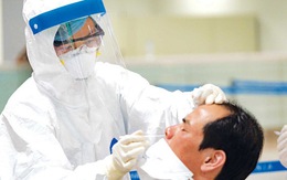 Chuyên gia Hàn Quốc tiếp tục âm tính SARS-CoV-2, người tiếp xúc gần vẫn cách ly đủ 14 ngày