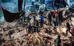 Thổ Nhĩ Kỳ cứu sống cụ ông 70 tuổi sau 33 giờ mắc kẹt vì động đất