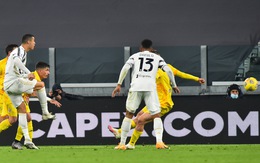 Lập cú đúp trong 4 phút, Ronaldo giúp Juventus đánh bại Cagliari