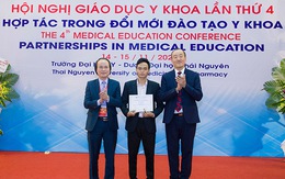 Sinh viên y khoa DTU giành giải nhất cuộc thi viết tiểu luận