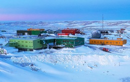 Mỹ, Trung Quốc điều máy bay giải cứu ngoạn mục nhà thám hiểm Nam Cực người Úc
