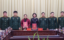 Vợ của hai liệt sĩ Đoàn 337 trở thành sĩ quan chuyên nghiệp