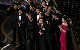 Đạo diễn Bong Joon Ho sau chiến thắng Oscar: "Mọi thứ thật điên rồ!"