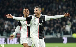 Ronaldo ghi bàn phút 90+1 giúp Juventus cầm hòa AC Milan