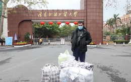 Du học sinh đem 15.000 khẩu trang sang Trung Quốc 'tặng những người cần'