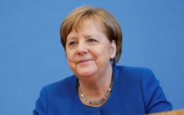 Bà Merkel bị tố gây hoảng loạn vì nói 70% dân sẽ nhiễm virus corona
