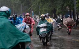 TP.HCM tiếp tục nóng, Hà Nội không khí sạch hơn nhờ mưa