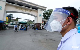 Nhắn tin yêu cầu 18.000 người đã khám bệnh ở Bạch Mai thực hiện cách ly