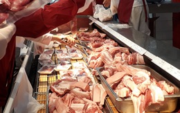 Giá thịt heo vẫn quanh mức 180.000-240.000 đồng/kg