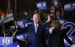 Bầu cử sơ bộ 'Siêu thứ ba': Ông Biden lội ngược dòng ngoạn mục