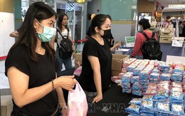 Thái Lan phát tiền mặt cứu trợ người nghèo
