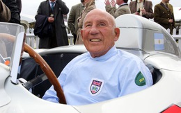 Huyền thoại F1 Sir Stirling Moss qua đời ở tuổi 90