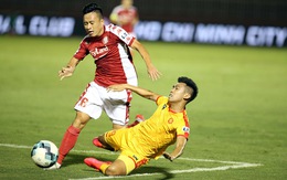 Mặt sân xấu ở V-League: Chủ yếu do cách nghĩ