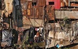 Ấn Độ phát hiện ca COVID-19 đầu tiên tại khu ổ chuột lớn nhất nước