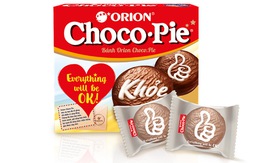 Orion vẽ thông điệp 'khỏe' lên bánh Choco.Pie