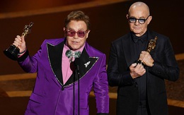 Giữa mùa corona, danh ca Elton John ủng hộ 1 triệu USD chống… HIV/AIDS