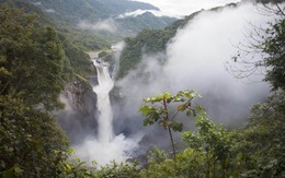 Thác nước cao nhất Ecuador bỗng biến mất vì hố tử thần