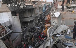 Hành khách sống sót sau thảm họa máy bay Pakistan: 'Xung quanh tôi toàn là lửa'