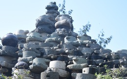 Bức tường làm từ 1.000 cối đá thành điểm check-in độc đáo