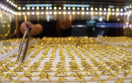 Giá vàng nhẫn vượt lên, đắt hơn vàng miếng 100.000 đồng/lượng