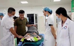 Thêm 2 người chết vụ lật xe, Bộ Y tế điều bác sĩ từ Hà Nội vào Quảng Bình hỗ trợ