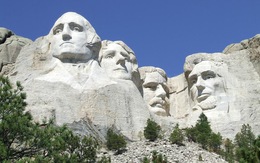 Ông Trump mừng Quốc khánh Mỹ trên núi Rushmore