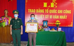 Trao bằng Tổ quốc ghi công cho sĩ quan biên phòng hi sinh khi đánh án ma túy