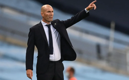 HLV Zinedine Zidane: 'Không việc gì phải trách móc Varane'