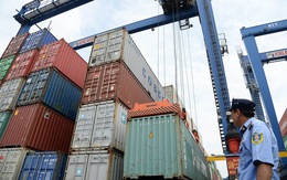 Bộ Công thương đề nghị giảm phí lưu container, kho bãi cho doanh nghiệp